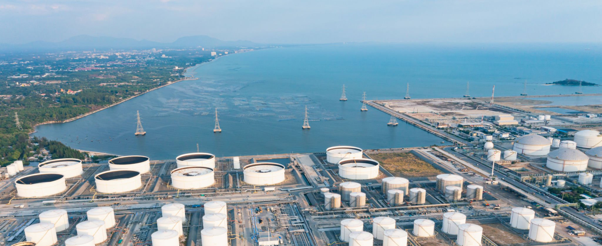 Terméktároló Zrt. Hosszú távú tárolási megállapodást ír alá az EU vezető üzemanyag-forgalmazójával